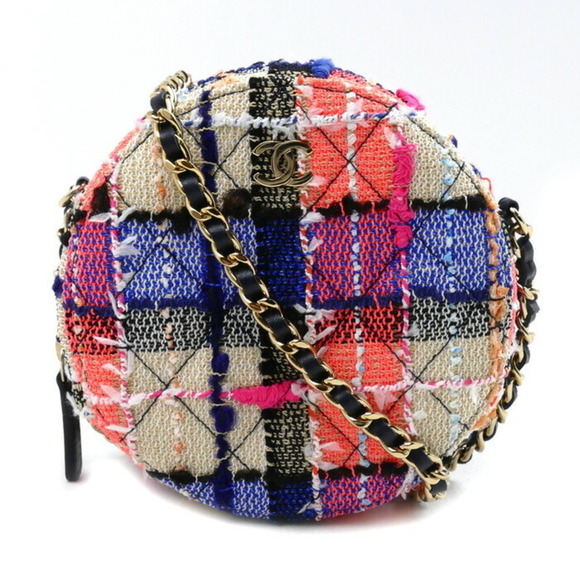 CHANEL Handbags - CHANEL Black Shoulder Bag